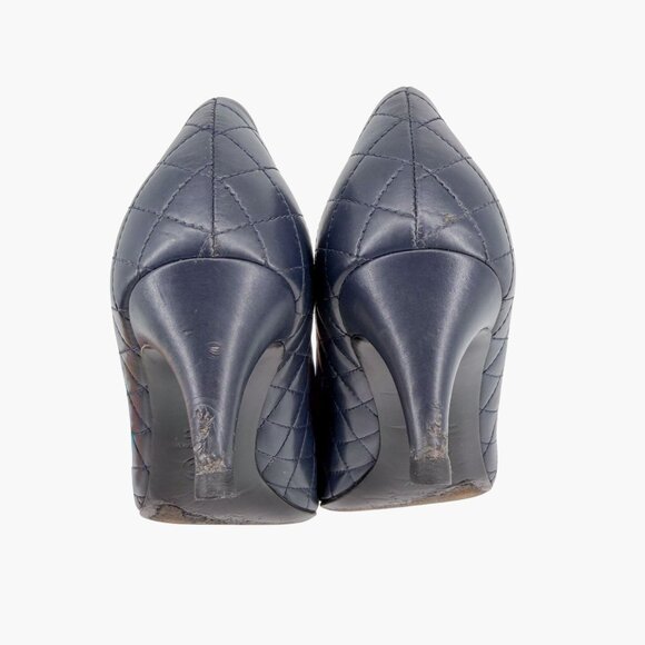 Chanel Camellia Cap Toe Pumps Navy Quilted Leather Low Heel Size 38.5 C US 7.5-8 - Picture 7 of 16